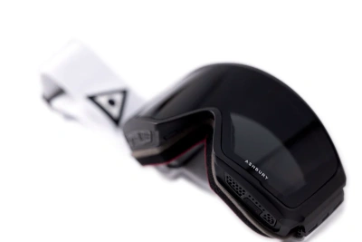 Горнолыжные очки со сменной линзой ASHBURY ARROW White Triangle (DARK SMOKE LENS/YELLOW SPARE) от магазина Адреналин